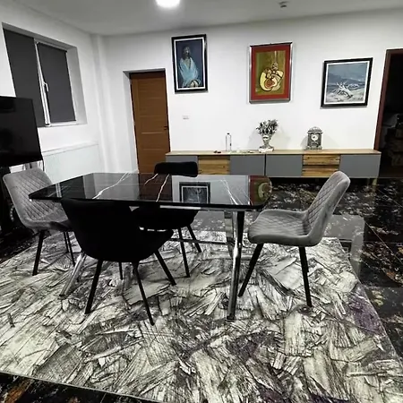 1 Curte Parcare Privata Centru * Craiova